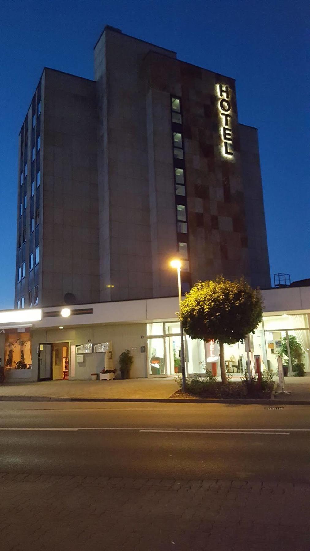 Hotel Bruckentor Rinteln Extérieur photo